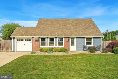 20 Kindle Lane, Levittown, PA 19055 - Photo 1