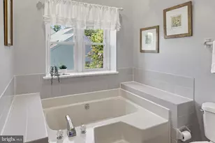 13 Snapdragon Dr, Newtown, PA 18940 - Photo 31