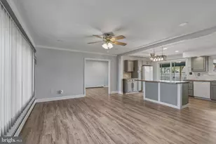 18 Tinder Rd, Levittown, PA 19056 - Photo 5