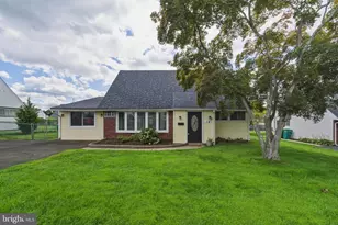 18 Tinder Rd, Levittown, PA 19056 - Photo 1