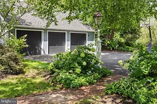2871 N Sugan Rd, New Hope, PA 18938 - Photo 33