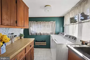 1043 Ave, Langhorne, PA 19047 - Photo 17