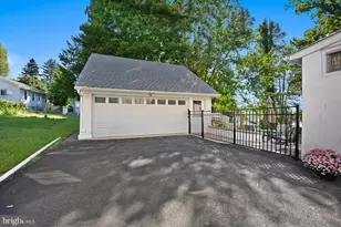 1043 Ave, Langhorne, PA 19047 - Photo 35