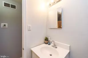 1331 Clover Ln, Feasterville-Trevose, PA 19053 - Photo 35