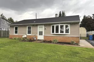 901 Spencer Dr, Croydon, PA 19021 - Photo 1