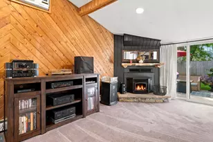 105 Queen Lily Rd, Levittown, PA 19057 - Photo 13