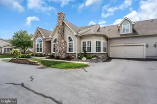235 Shady Brook Dr, Langhorne, PA 19047 - Photo 3