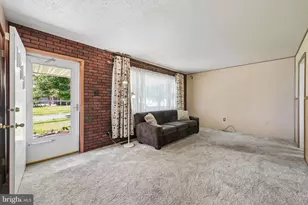 1027 Hilary Ave, Croydon, PA 19021 - Photo 3