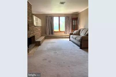 20 Schoolhouse Lane, Levittown, PA 19055 - Photo 7
