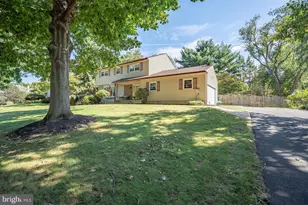 985 Garey Dr, Yardley, PA 19067 - Photo 3