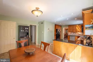 985 Garey Dr, Yardley, PA 19067 - Photo 19
