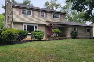 985 Garey Dr, Yardley, PA 19067 - Photo 1