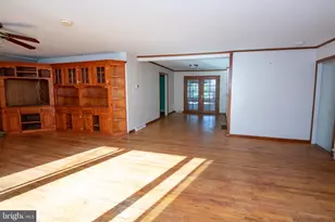 921 W Bristol Rd, Warminster, PA 18974 - Photo 17