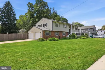 21 Lions Drive, Morrisville, PA 19067 - Photo 33