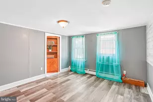 531 Crown St, Morrisville, PA 19067 - Photo 31
