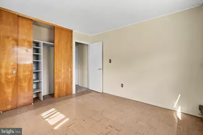 36 Shadywood Road, Levittown, PA 19056 - Photo 19