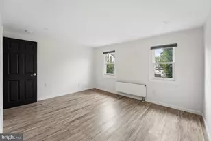 209 Lafayette St, Bristol, PA 19007 - Photo 19