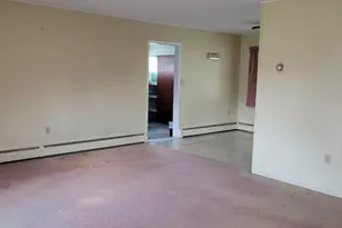 7 Junewood Dr, Levittown, PA 19055 - Photo 3