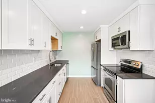 315 Dartmouth Ct, Bensalem, PA 19020 - Photo 13