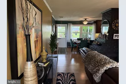 129 Dogwood Drive, Levittown, PA 19055 - Photo 13