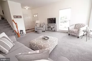 208 Kulp Dr, Perkasie, PA 18944 - Photo 9