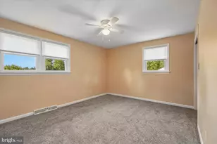 2176 Meadowview Dr, Jamison, PA 18929 - Photo 15