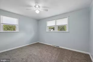 2176 Meadowview Dr, Jamison, PA 18929 - Photo 19