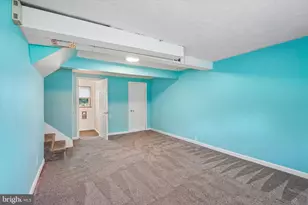2176 Meadowview Dr, Jamison, PA 18929 - Photo 11