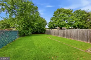 2930 Hanita Ct, Bensalem, PA 19020 - Photo 15