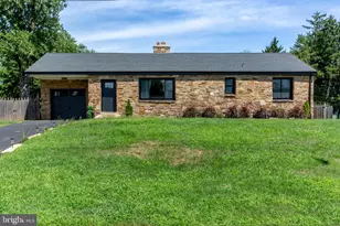 123 Holly Rd, Southampton, PA 18966 - Photo 1