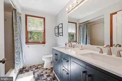 558 Newport Circle #E, Langhorne, PA 19053 - Photo 31