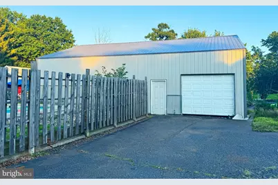 52 W Broad Street, Trumbauersville, PA 18970 - Photo 3