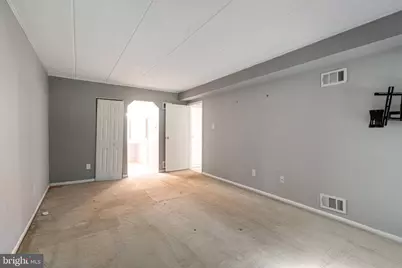 114 Leedom #114, Newtown, PA 18940 - Photo 19