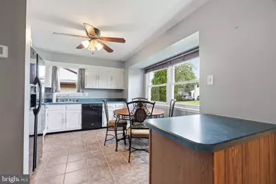 811 Arthur Avenue, Bristol, PA 19007 - Photo 7