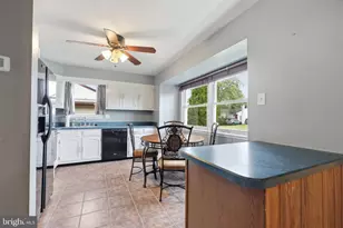 811 Arthur Ave, Bristol, PA 19007 - Photo 7