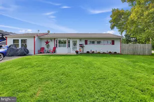 2 Idlewild Rd, Levittown, PA 19057 - Photo 1