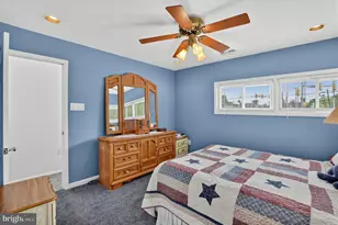 2 Idlewild Rd, Levittown, PA 19057 - Photo 15