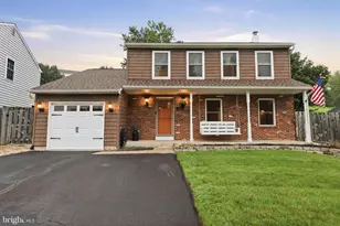 512 Amherst Cir, Perkasie, PA 18944 - Photo 1