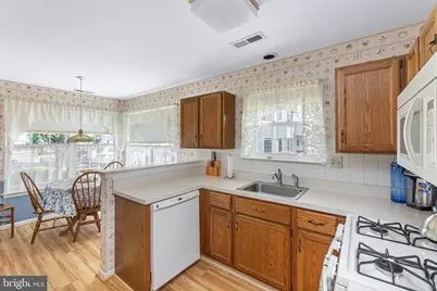 2902 Lynbrooke Drive, Yardley, PA 19067 - Photo 9