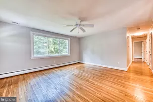 973 Cherry Ln, Wycombe, PA 18980 - Photo 9