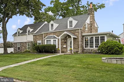 79 Manor Circle, Bristol, PA 19007 - Photo 13