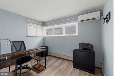 189 Kenwood Drive S, Levittown, PA 19055 - Photo 17