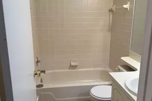 741 Sparrow Ln, Langhorne, PA 19047 - Photo 13