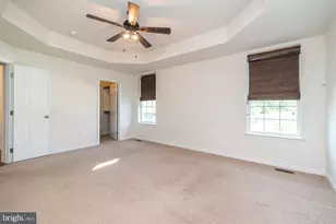1092 Meadowview Dr, Quakertown, PA 18951 - Photo 17