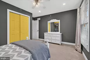 813 Princeton Dr, Warrington, PA 18976 - Photo 33