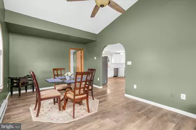 20 New Pond Lane, Levittown, PA 19054 - Photo 9