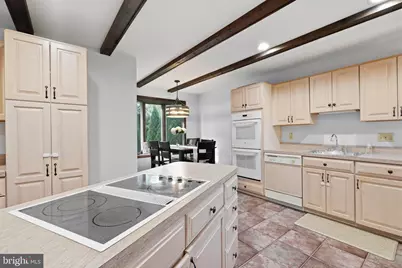 556 Revolutionary Way, Warminster, PA 18974 - Photo 15