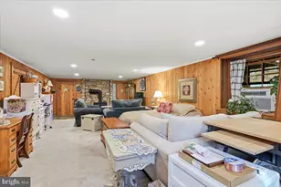 2053 Mountain View Dr, Quakertown, PA 18951 - Photo 23