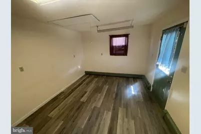 16 Honeysuckle Lane, Levittown, PA 19055 - Photo 15