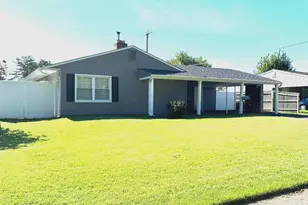 36 Forest Ln, Levittown, PA 19055 - Photo 1